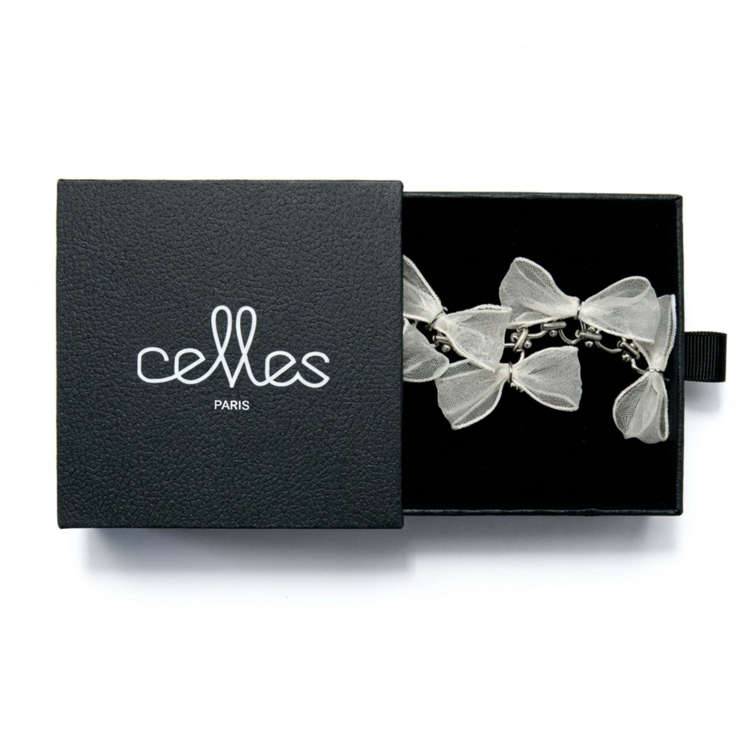 COLLIER AUX NOEUDS BLANCS